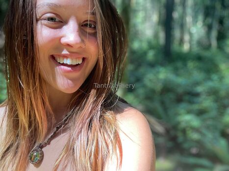 Full leaked Tantrikafaery private photo