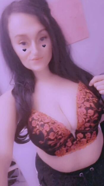 Tara Jayne Williams