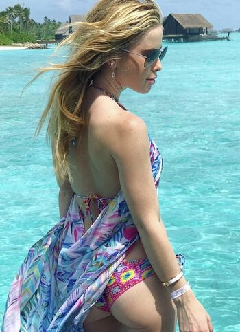 Full leaked Tara lipinski private photo