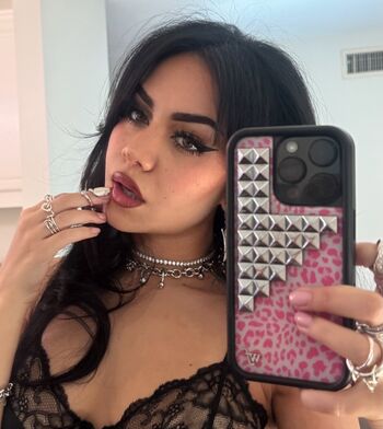 Full leaked Tara yummy private photo