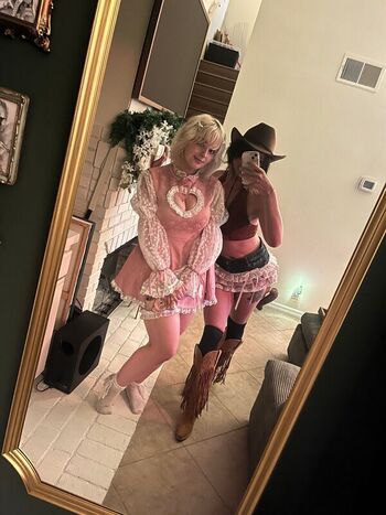 Full leaked Tarantunya private photo