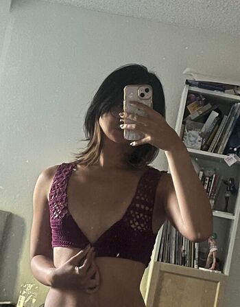 Full leaked Tarantunya private photo