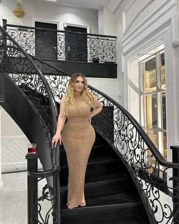 Full leaked Tashkbee private photo