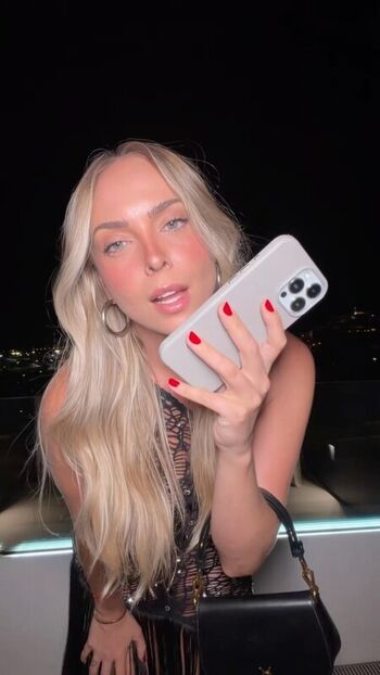 Full leaked Tata estaniecki private photo
