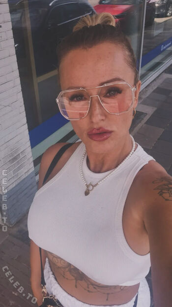 Tati_ink