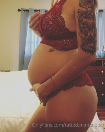 Full leaked Tatted mama bear private photo