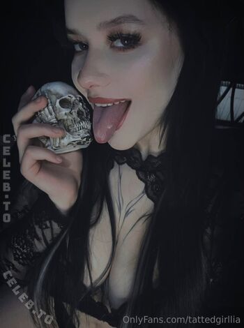 tattedgirllia