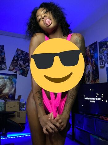 Full leaked Tattedpoodle page private photo