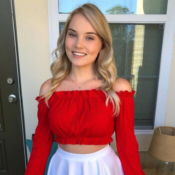 Full leaked Taylor darling private photo