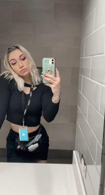 Full leaked Taylor flewin private photo