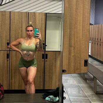 Full leaked Taylor flewin private photo