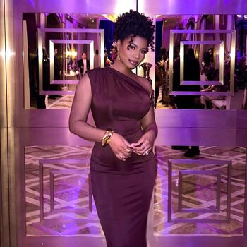Full leaked Taylor rooks private photo