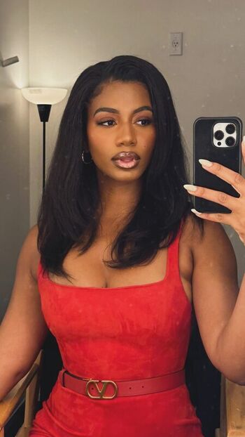 Taylor Rooks