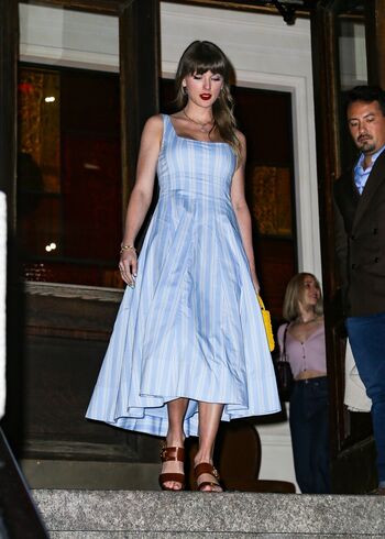 Full leaked Taylor swift  page private photo