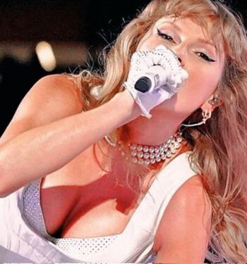 Full leaked Taylor swift  page private photo