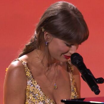 Full leaked Taylor swift  page private photo