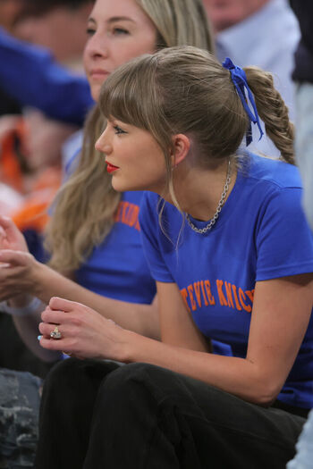 Full leaked Taylor swift  page private photo