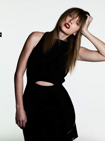 Full leaked Taylor swift  page private photo