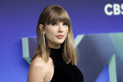 Full leaked Taylor swift private photo