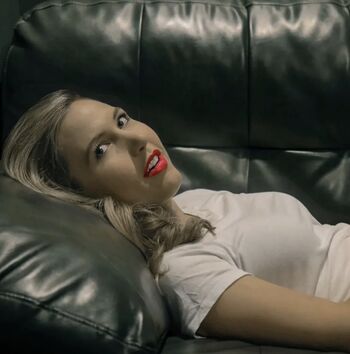 Full leaked Taylor tomlinson page private photo