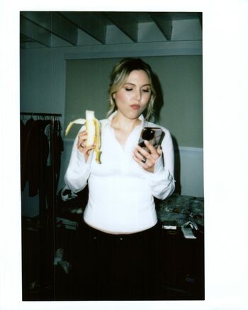 Full leaked Taylor tomlinson private photo