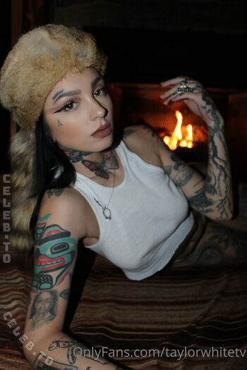 Full leaked Taylor white private photo