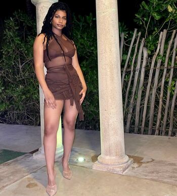 Full leaked Taylorrooks private photo