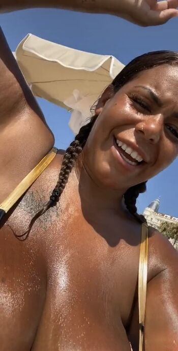 Full leaked Tchikita k private photo