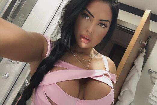 Full leaked Teacola rose private photo
