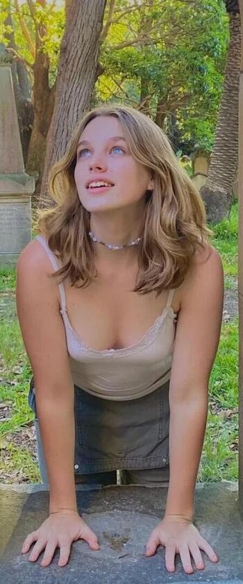 Full leaked Teagan croft private photo
