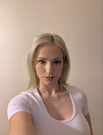 Full leaked Teahmariiia private photo