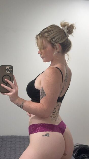 Full leaked Teetee private photo