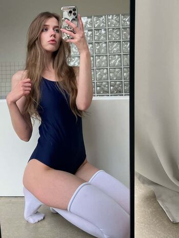 Full leaked Nigerianqueen/ private photo