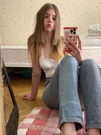 Full leaked Justlauri/ private photo