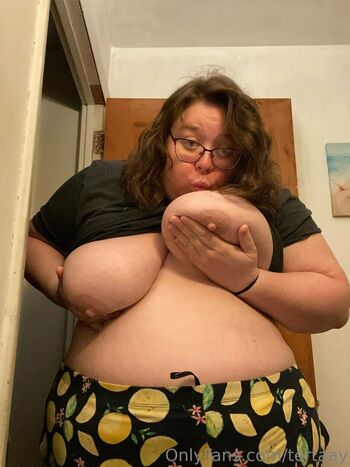 Full leaked Tertaay private photo