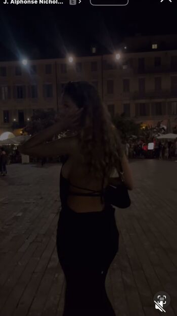 Full leaked Tess rolland private photo