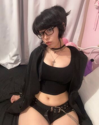 Full leaked Thbunnix private photo