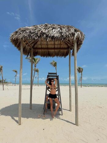 Full leaked Thaila ayala private photo