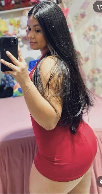 Full leaked Thailadezz private photo