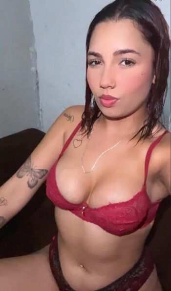 Full leaked Thaisvitoria private photo