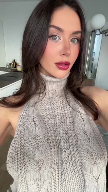 Full leaked Thatemily private photo