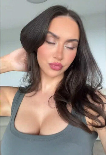 Full leaked Thatemily private photo