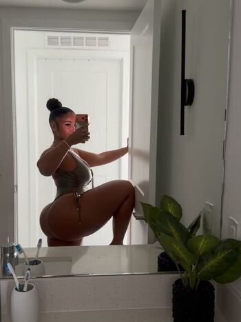 Full leaked Thatfreign private photo
