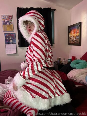 Full leaked Thatrandomcosplaychic page private photo