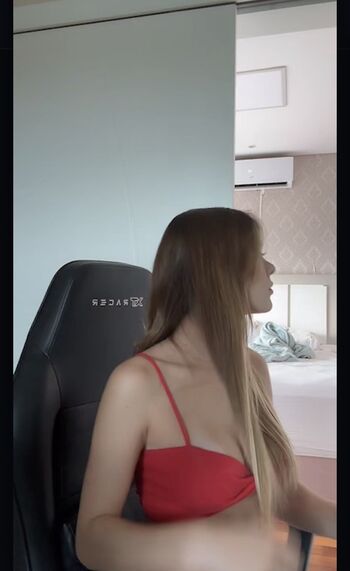 Full leaked Thays maran private photo