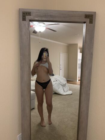 Full leaked Theanvu page private photo