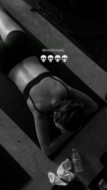 Full leaked Theatomicbabe private photo