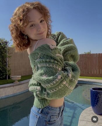 Full leaked Thecrochetginger private photo