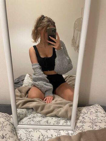 Full leaked Thedaisyslove page private photo