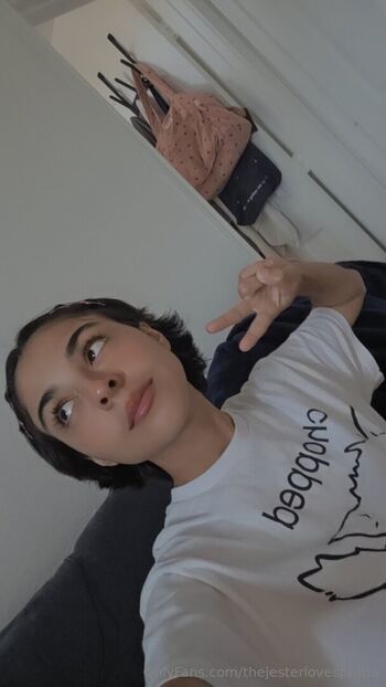 Full leaked Thejesterlovesprada private photo